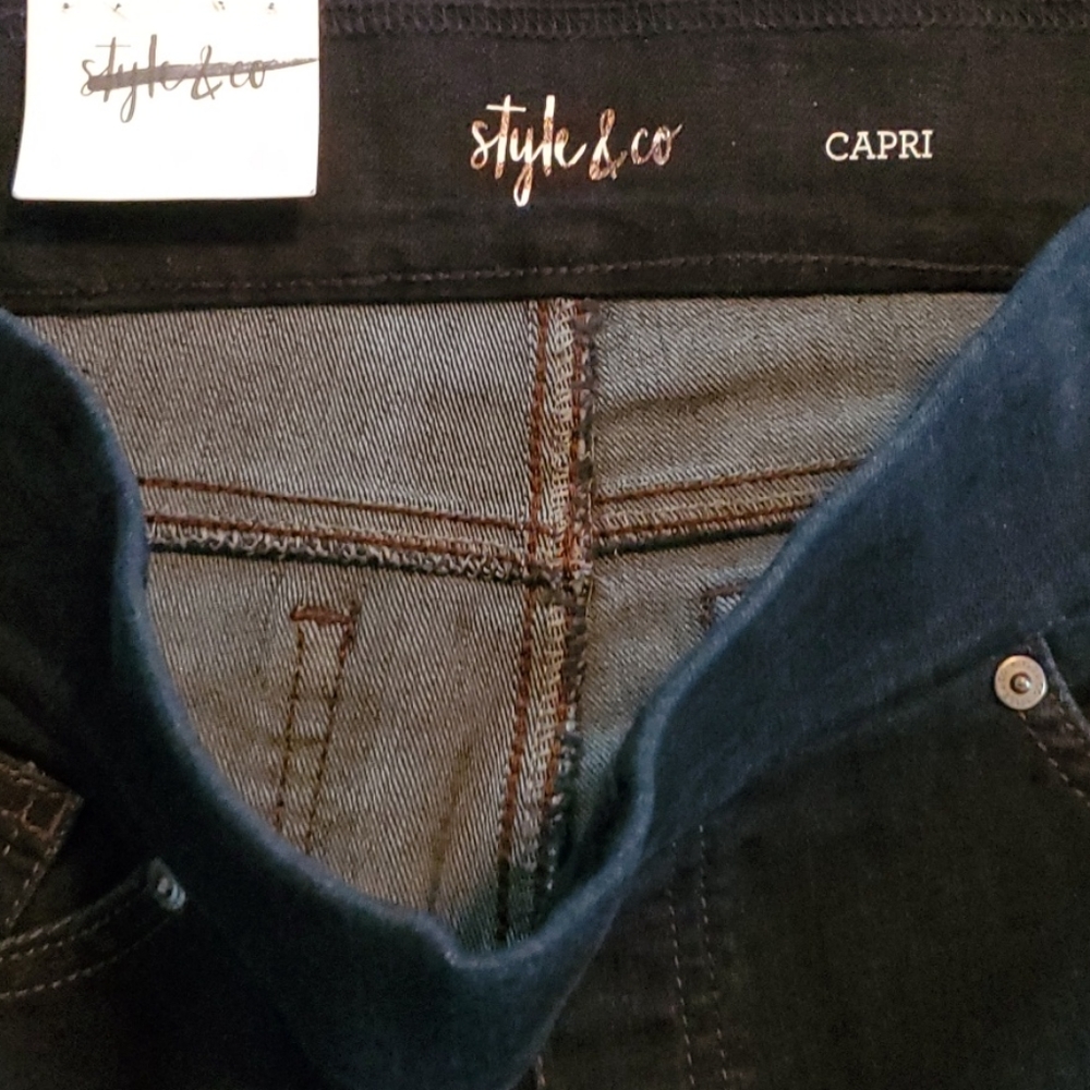 STYLE & CO MID RISE CAPRI PANT SIZE PS - Picture 4 of 8